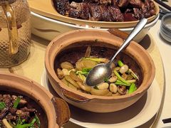 -八府香鸭·啫啫煲(华山路店)