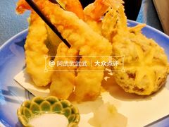 -铭牛烧肉·和牛海鲜自助(高新月牙湖店)