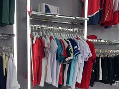 -YONEX苗江运动城(源深店)