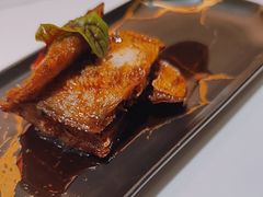 -滩外滩·本帮江浙菜(新天地店)