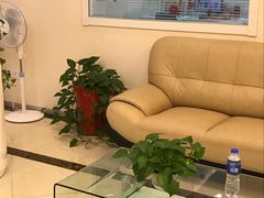 -海之声助听器(武宁南路店)