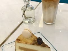 香草焦糖切片蛋糕-PAUL LAFAYET 法式甜品(深圳湾万象城店)