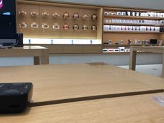 -Apple零售店(玄武湖店)