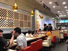 大堂-大鼓米线(浦东长泰店)