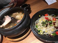 云南经典汽锅鸡-云海肴·汽锅鸡·云南菜(高德置地店)