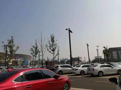 -融创茂-停车场