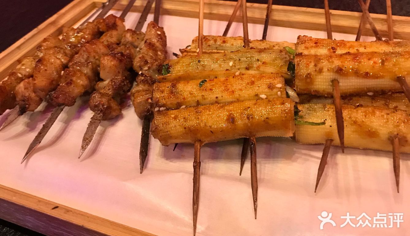 烤鸟贝也是必点，非常好吃，一点也没烤老