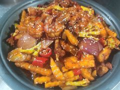 -龙少爷碳火干锅(环球中心店)