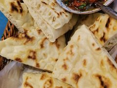 锡伯大饼-一个勺子新疆锡伯主题私房菜(红墙巷49号院店)