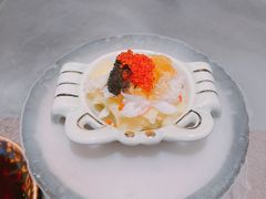 -蟹犇前•帝王蟹雪蟹(陆家嘴店)