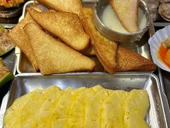 -围炉肉舍•炭烤活鳗•丹东海鲜烤肉(步行街店)