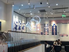 -喜茶(迪士尼小镇DP店)