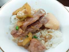-胡须哥网红竹筒菜