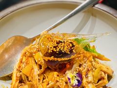 敲糖棒棒鸡-辛香汇·现炒川菜(淮海路百盛店)