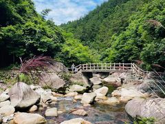 -鄣山大峡谷