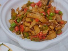 -鑫巴蜀小镇 · 水煮鱼专研店(玉桥店)