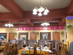 大堂-峰瑞藏地美食·石锅鸡·牦牛肉(大昭寺品牌店)