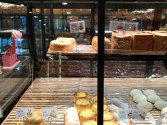 面包甜点陈列柜-爱纶蛋糕(山东路店)