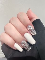 -花系美·美甲美睫精品店