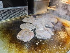 -锤头鲨毛肚海鲜烤肉自助餐厅(国购广场店)