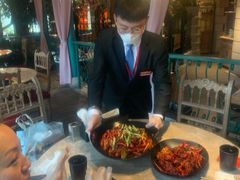 -沪小胖小龙虾(淮海中路旗舰店)