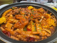 -多嘴超级肉蟹煲(中街恒隆故宫店)