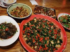 -兔槽江湖菜·重庆璧山兔(水围店)
