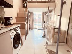 -东方体育中心(地铁站)