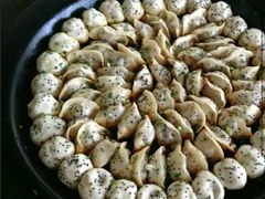 -香山胡记吴江路生煎(灵山路店)