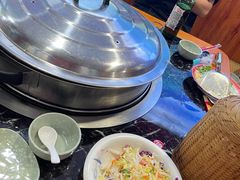 -边江铁锅炖鱼(振八街店)