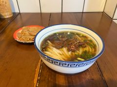 -矮子粉店1985·长沙米粉(湘春路店)