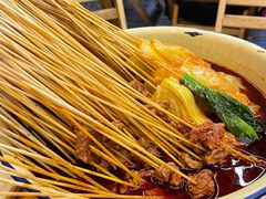 -拈签一笑黄牛肉辣卤串串