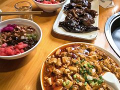 -大众跷脚牛肉馆·非遗传承单位(峨眉山店)