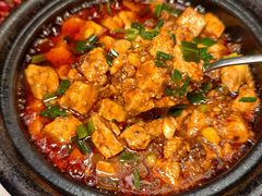 -万重锦·人文川菜馆(骡马市店)