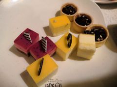 -佰烧海鲜烤肉火锅自助(世茂国际广场店)