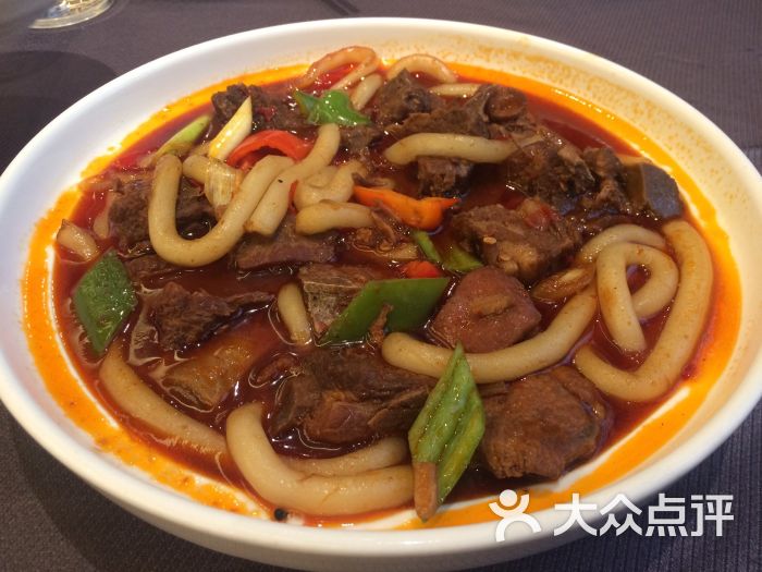 手擀粉烧排骨