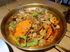 -臻鲜燕海鲜融合餐厅(金陵style店)