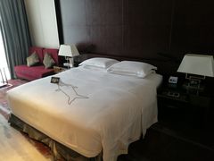 -广州天河希尔顿酒店