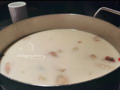 -煲宫猪肚鸡(昆山金鹰国际购物中心店)