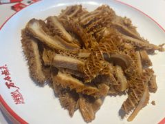 -老鼎万春卤菜(五代传承创始老店)