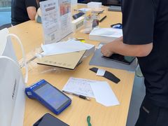 -华为授权体验店(中山公园来福士)