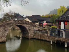 -鲁镇