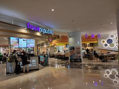 -大食代美食广场(上海中心店)