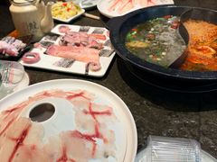 -景明轩•养生酸汤鱼火锅 云贵鲜菌 现舂野果酸汤(王寨小区店)