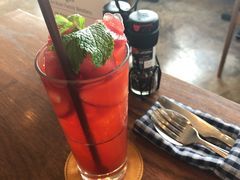 -ROAST coffee & eatery