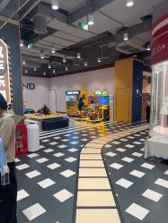 -meland亲子乐园(北京首开通州万象汇店)