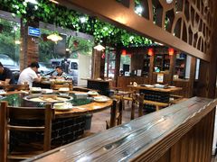 大堂-三里屯土灶炖公鸡地锅鸡(江东店)