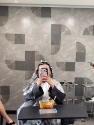 -SWANK SALON