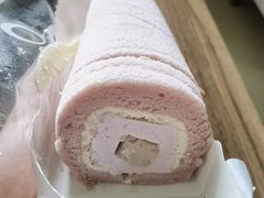 -顶东面包花园·生日蛋糕(世博店)