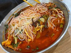 -爱民螺蛳粉(梧州国泰广场店)